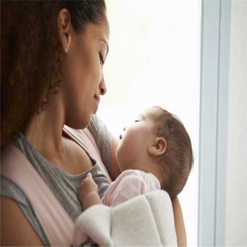 成都代孕程序-找代孕中介要注意什么_1个月的宝宝如何戒奶睡